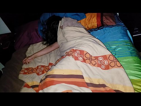 ❤️ Посинак грди своју младу маћеху док она спава. Квалитет порно на sr.muitohentai.ru ❌